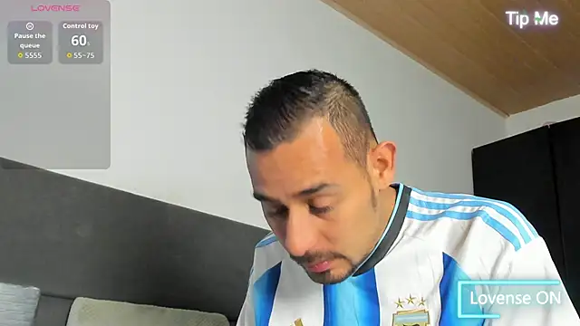 Snapshot of jhonyalzate2 chatting on 05-04-26, 01:34 jhonyalzate2 online show from 05-04-26, 01:34