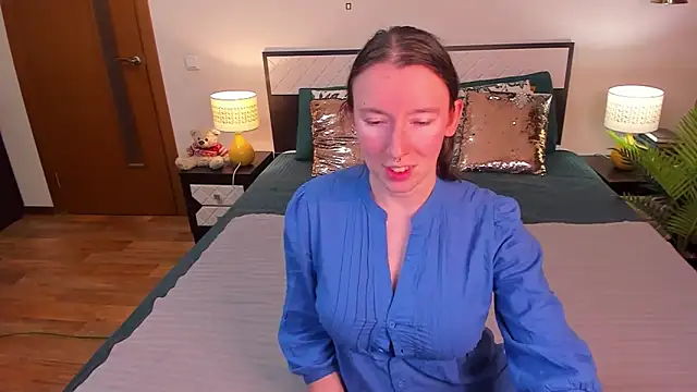 CatherineWalls online show from 05-31-26, 01:58