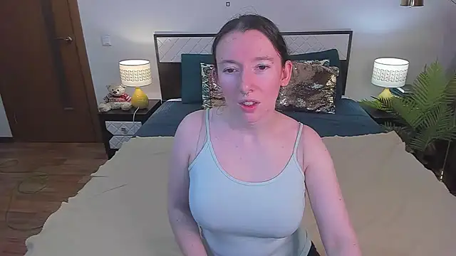 CatherineWalls online show from 06-10-26, 04:12