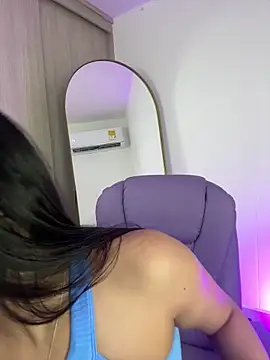 Snapshot of vicky_rachell chatting on 02-19-25, 01:39 vicky rachell online show from 02-19-25, 01:39