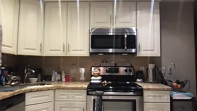 BigGuyMuscle online show from 04-01-26, 09:56