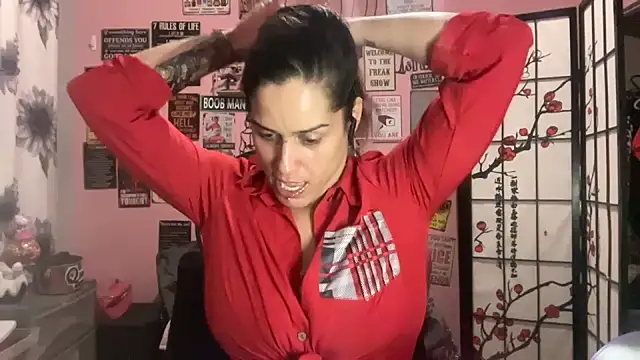 latinacubana online show from 02-16-25, 03:58