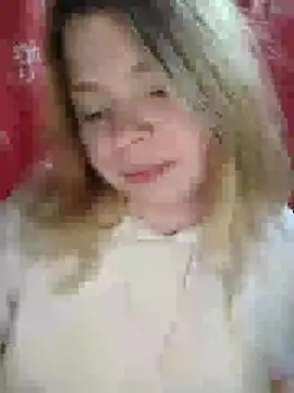 Zuli Kiska online show from 01-22-25, 11:53