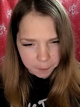 Zuli Kiska online show from 03-04-26, 07:31