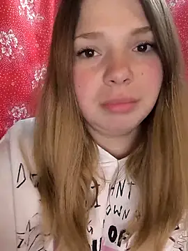 Zuli Kiska online show from 03-13-26, 06:58