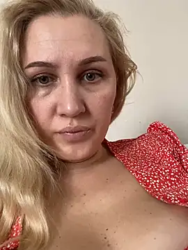 YourBlondee online show from 02-24-26, 03:15
