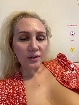 YourBlondee online show from 06-04-26, 12:33