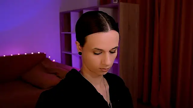 ItsAlisia online show from 10-09-25, 12:47