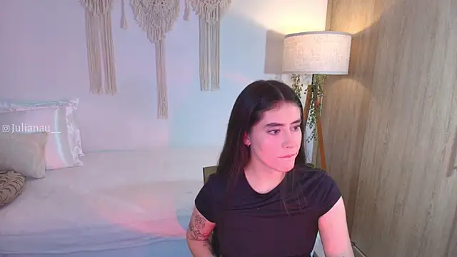 iriswest  online show from 11-19-25, 12:10