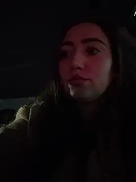 Snapshot of JessiBanks chatting on 01-28-25, 04:29 JessiBanks online show from 01-28-25, 04:29