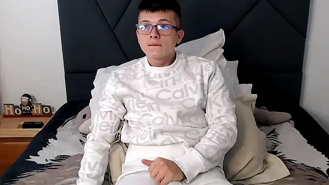 MathewCollin online show from 02-03-25, 12:25