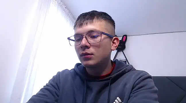 MathewCollin online show from 03-21-25, 04:07