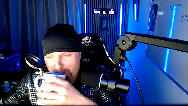 DerPornoPete online show from 04-26-26, 12:08