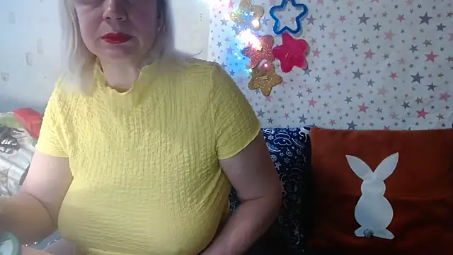 QueenLana online show from 02-26-26, 05:50