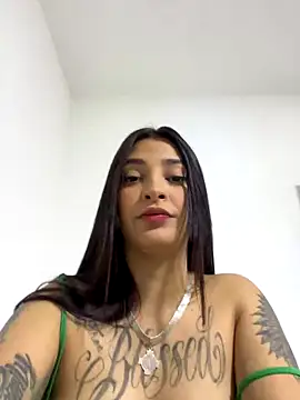 Snapshot of natalia-888 chatting on 09-19-25, 01:18 natalia-888 online show from 09-19-25, 01:18