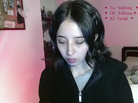 babyluna 8 8 online show from 05-12-26, 01:47