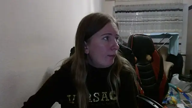 PeterAndJen online show from 10-01-25, 06:03