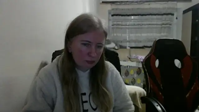 PeterAndJen online show from 02-04-26, 06:58