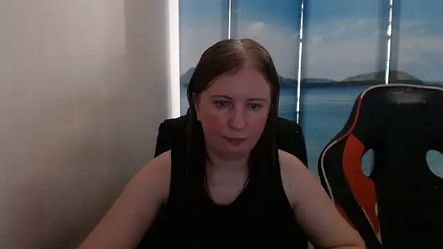 PeterAndJen online show from 07-31-26, 05:34