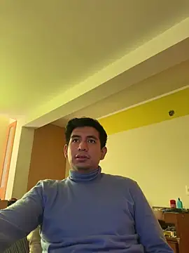 Snapshot of alejandro_696969 chatting on 05-26-26, 09:33 alejandro 696969 online show from 05-26-26, 09:33