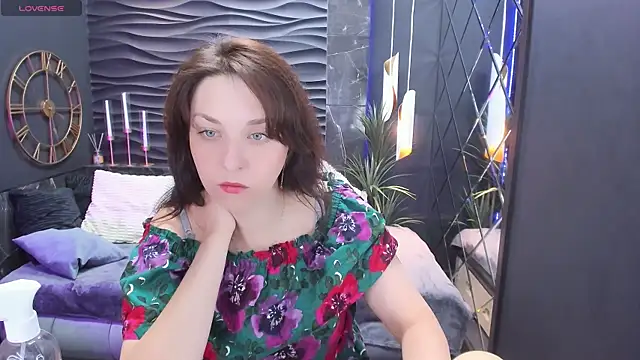 Snapshot of MargaretFatal chatting on 07-18-26, 05:33 MargaretFatal online show from 07-18-26, 05:33