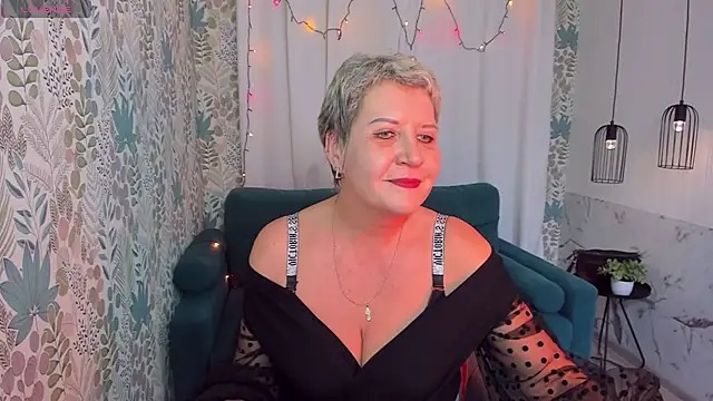 Snapshot of KathySunn chatting on 01-15-25, 05:15 KathySunn online show from 01-15-25, 05:15