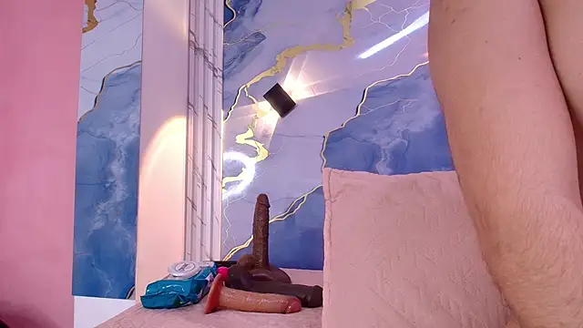 Snapshot of lorrayne_ chatting on 11-15-25, 12:34 lorrayne online show from 11-15-25, 12:34