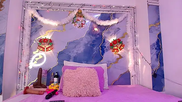 Snapshot of lorrayne_ chatting on 12-19-25, 12:12 lorrayne online show from 12-19-25, 12:12