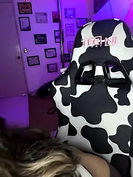 AhriSteele online show from 02-10-26, 04:49