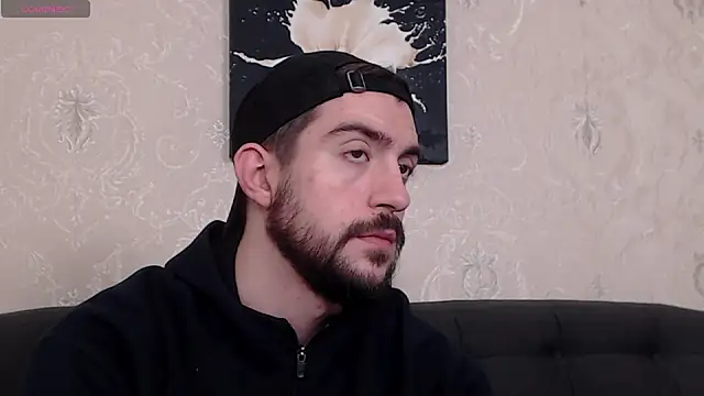 Snapshot of Dylan_Best chatting on 01-21-25, 01:08 Dylan Best online show from 01-21-25, 01:08