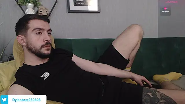 Snapshot of Dylan_Best chatting on 02-11-25, 09:20 Dylan Best online show from 02-11-25, 09:20