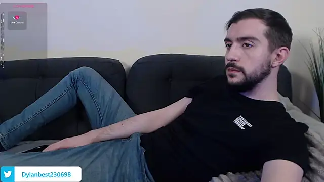 Snapshot of Dylan_Best chatting on 02-23-25, 12:30 Dylan Best online show from 02-23-25, 12:30