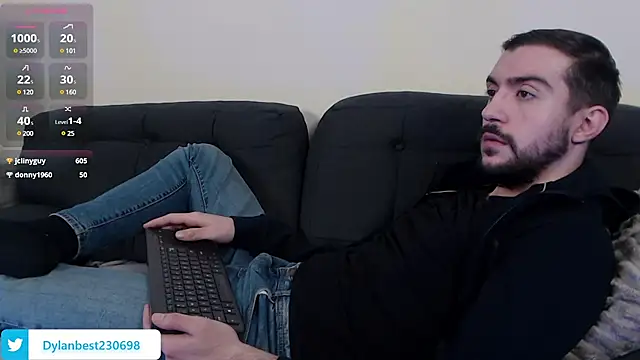 Snapshot of Dylan_Best chatting on 02-23-25, 04:46 Dylan Best online show from 02-23-25, 04:46