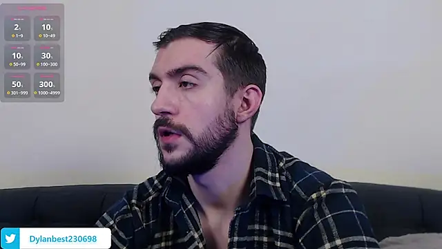 Snapshot of Dylan_Best chatting on 02-25-25, 11:11 Dylan Best online show from 02-25-25, 11:11