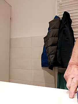 Einhorn527 online show from 01-06-25, 06:10