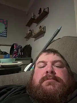 Snapshot of fatdickdaddy448 chatting on 11-10-25, 11:09 fatdickdaddy448 online show from 11-10-25, 11:09