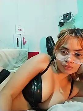 isexynara online show from 06-11-26, 08:34