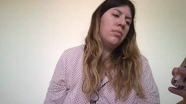 HYPHYtype online show from 03-04-25, 10:38