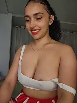 Lucy Marin online show from 03-03-26, 01:06