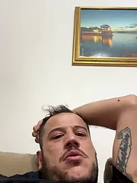 Snapshot of 1Aleks13 chatting on 09-10-25, 10:10 1Aleks13 online show from 09-10-25, 10:10