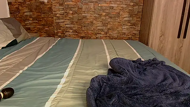 BigAssTitt online show from 04-11-26, 09:35