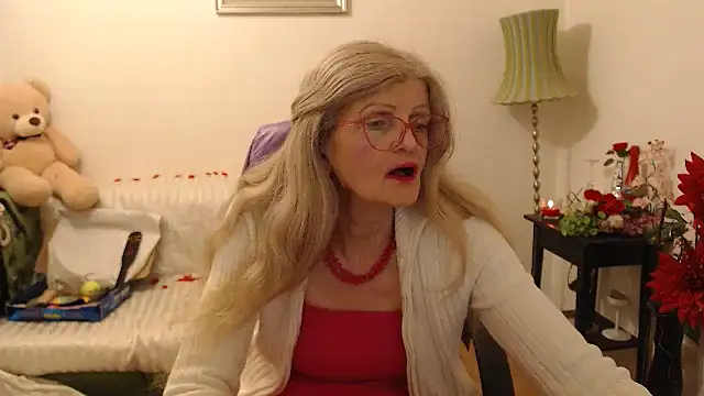 Snapshot of BlairFort chatting on 02-14-25, 09:10 BlairFort online show from 02-14-25, 09:10