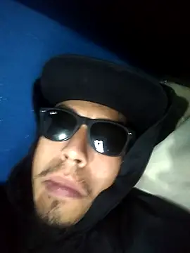 AlexAlejandro13 online show from 04-21-26, 10:12