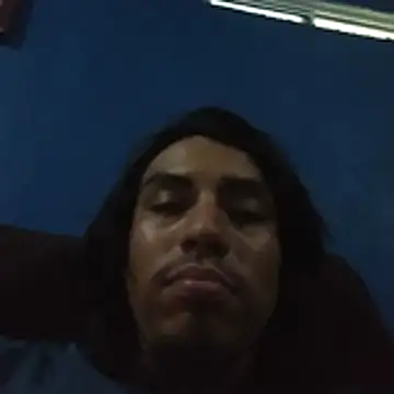 Snapshot of AlexAlejandro13 chatting on 04-28-26, 11:21 AlexAlejandro13 online show from 04-28-26, 11:21