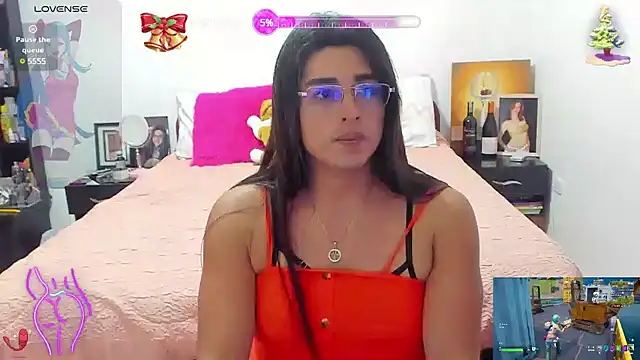 Snapshot of Khalifa_Gold chatting on 12-09-24, 05:29 Khalifa Gold online show from 12-09-24, 05:29