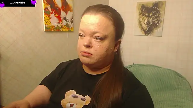 Janiffer MiMi online show from 10-29-25, 06:31