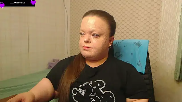 Janiffer MiMi online show from 04-19-26, 03:55