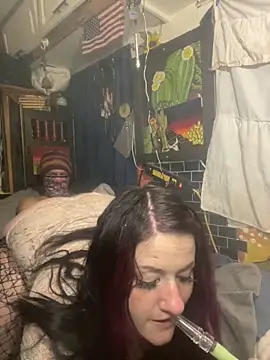 Snapshot of 1-800-FUCKYOU chatting on 02-13-25, 10:02 1-800-FUCKYOU online show from 02-13-25, 10:02