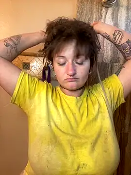 Snapshot of 1-800-FUCKYOU chatting on 10-03-25, 09:56 1-800-FUCKYOU online show from 10-03-25, 09:56