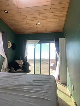 Snapshot of 1-800-FUCKYOU chatting on 02-08-26, 06:22 1-800-FUCKYOU online show from 02-08-26, 06:22